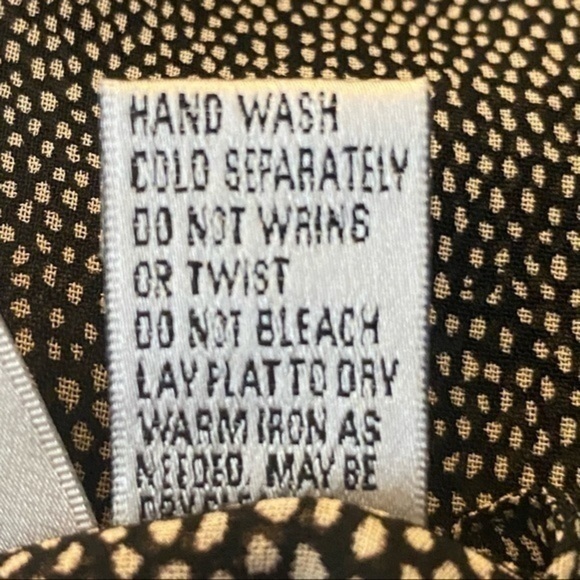 CHICO’S DESIGN geometric snake pattern sheer, chiffon, button blouse. Small. EUC - Picture 11 of 12